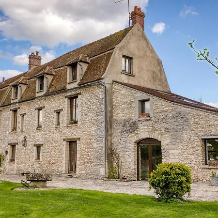 La Fauconnerie Du Roy 4* Montainville (Yvelines)